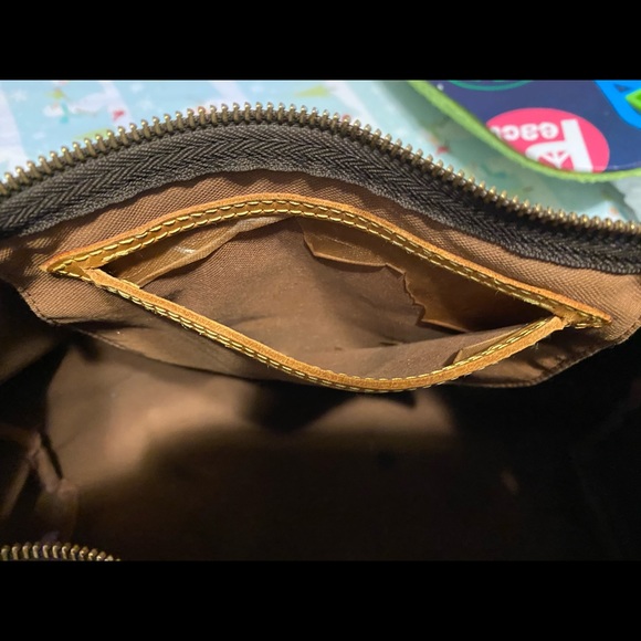 Louis Vuitton Speedy Monogram 35 - Picture 12 of 14